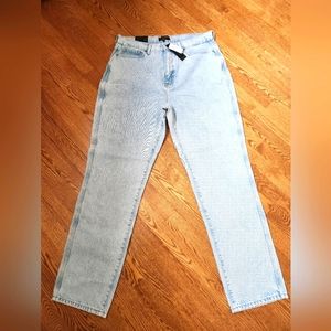 Banana Republic NWT Curvy Straight Jeans
